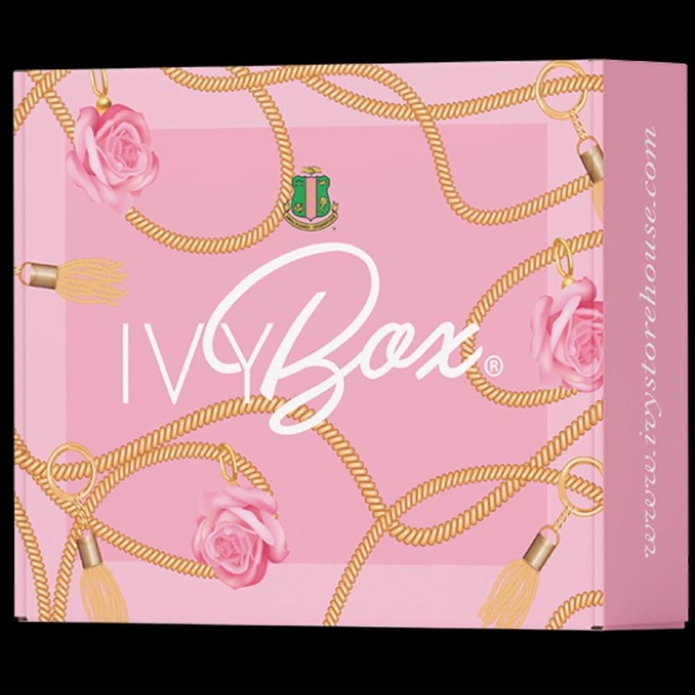 The FEBRUARY 2021 IVY BOX from Ivy Storehouse THEME: SHE'S YOUR QUEEN